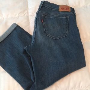 Levi's Crop Jeans